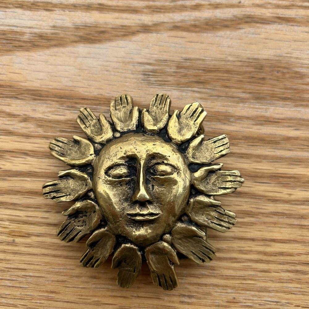 Rare Vintage Handmade Solid Brass/Bronze Belt Buckle Sun with Face and Hands